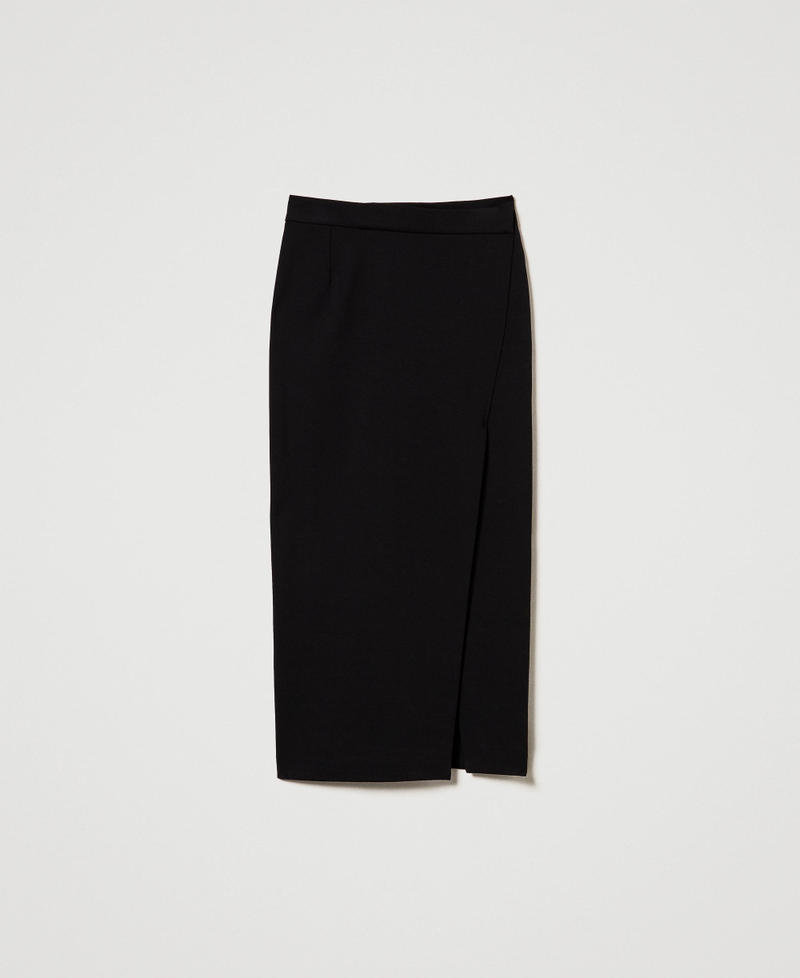 Falda larga asim&eacute;trica