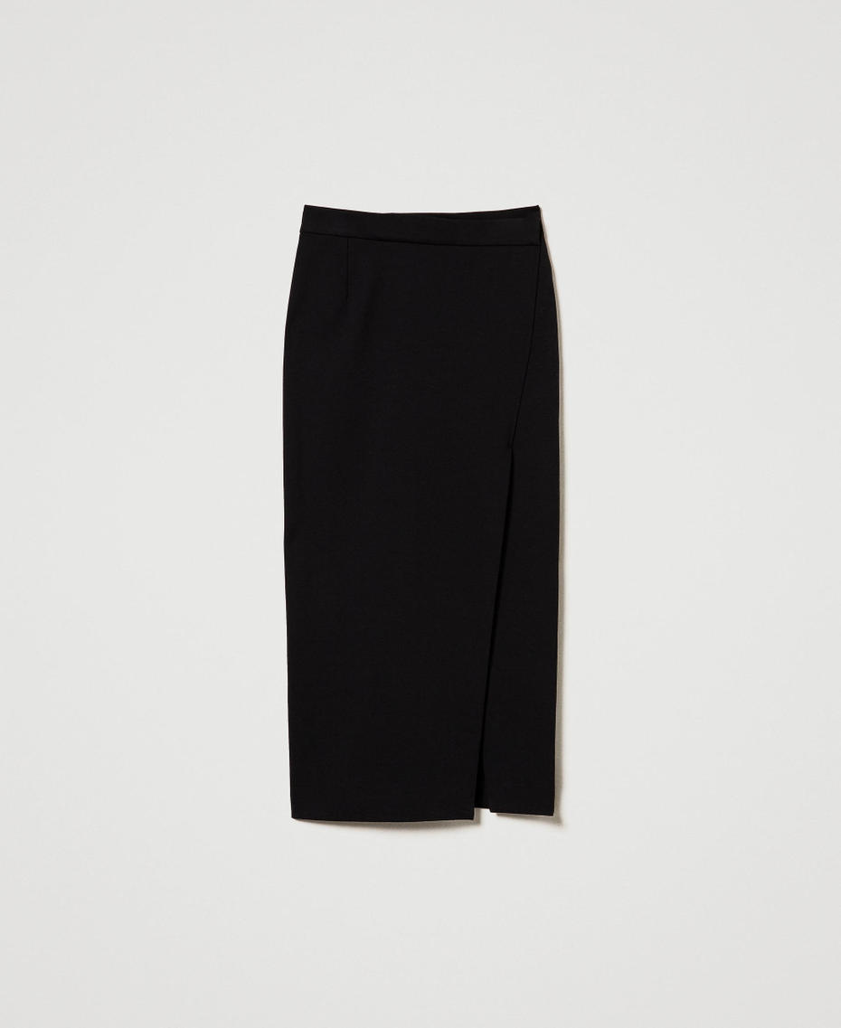 Falda larga asim&eacute;trica