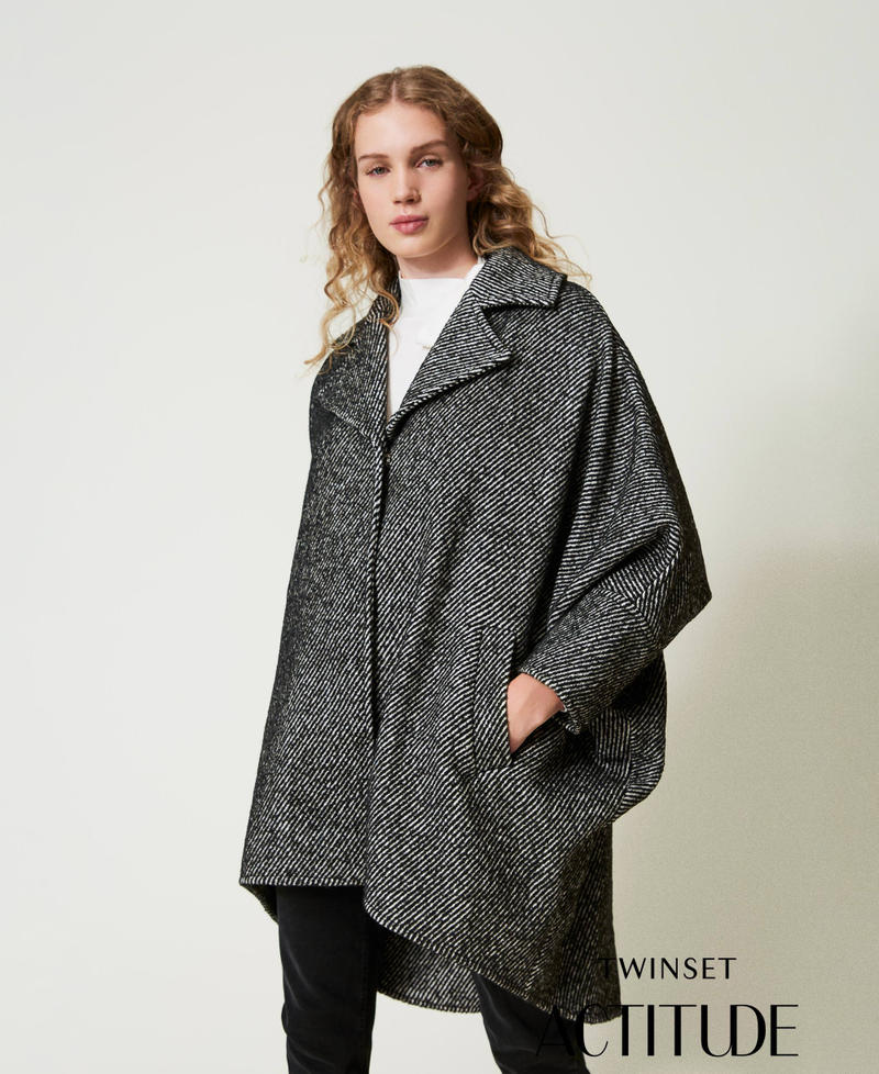 Two-tone wool cloth short coat White / Black Woman 242AP2391_01574_01