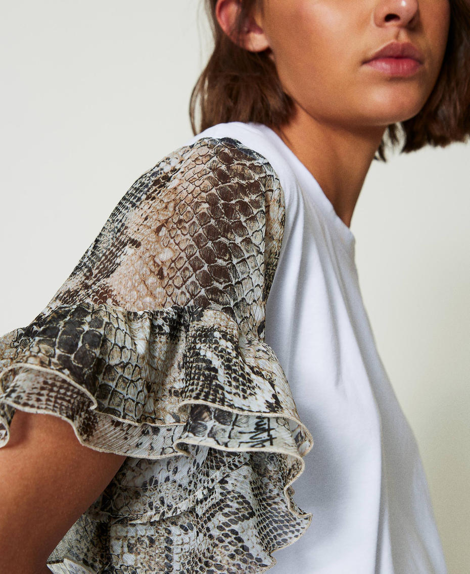 T-shirt with snake print sleeves Two-tone Papers White / Soft Snake Print Woman 242AP2476_11893_04