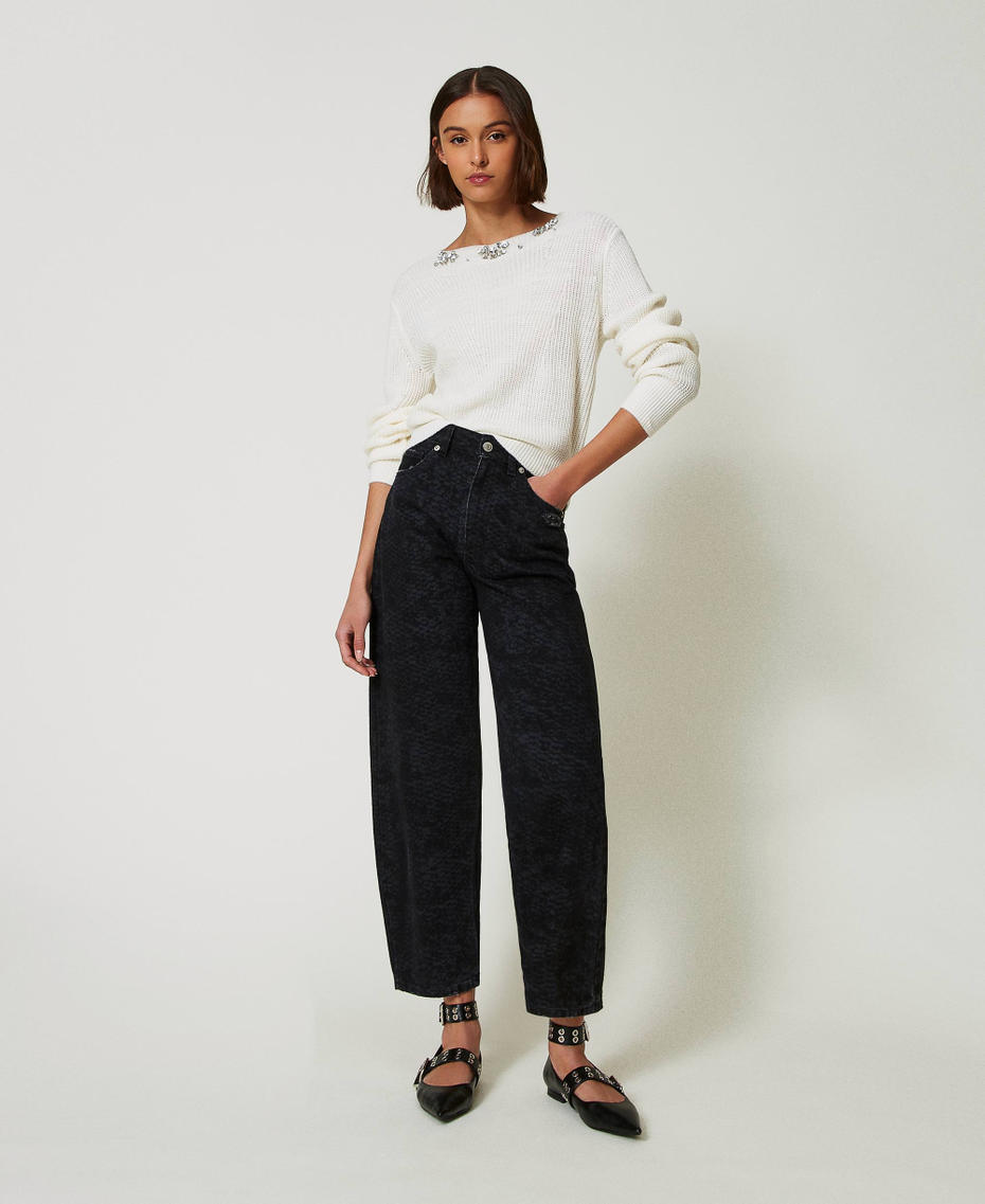 Von Hand bestickter Pullover White Sahne Frau 242AP3011_00733_T0