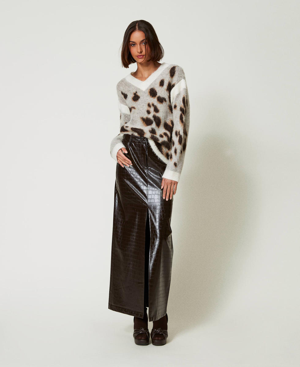 Animal print wool blend jacquard jumper