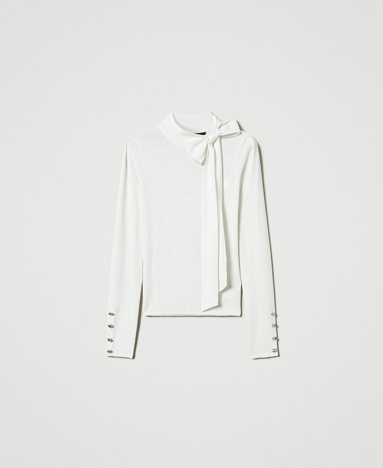 Turtleneck jumper with bow and embroidery