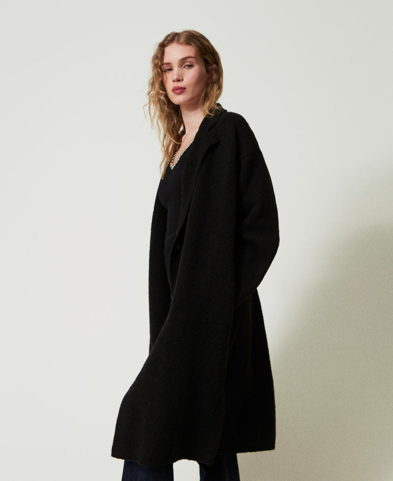 Recycled boucl&eacute; yarn coat Black Woman 242AP3260_00006_02