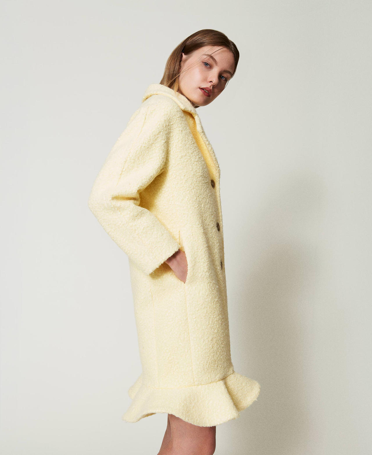 Curly wool cloth coat French Vanilla Woman 242AT2070_11959_02