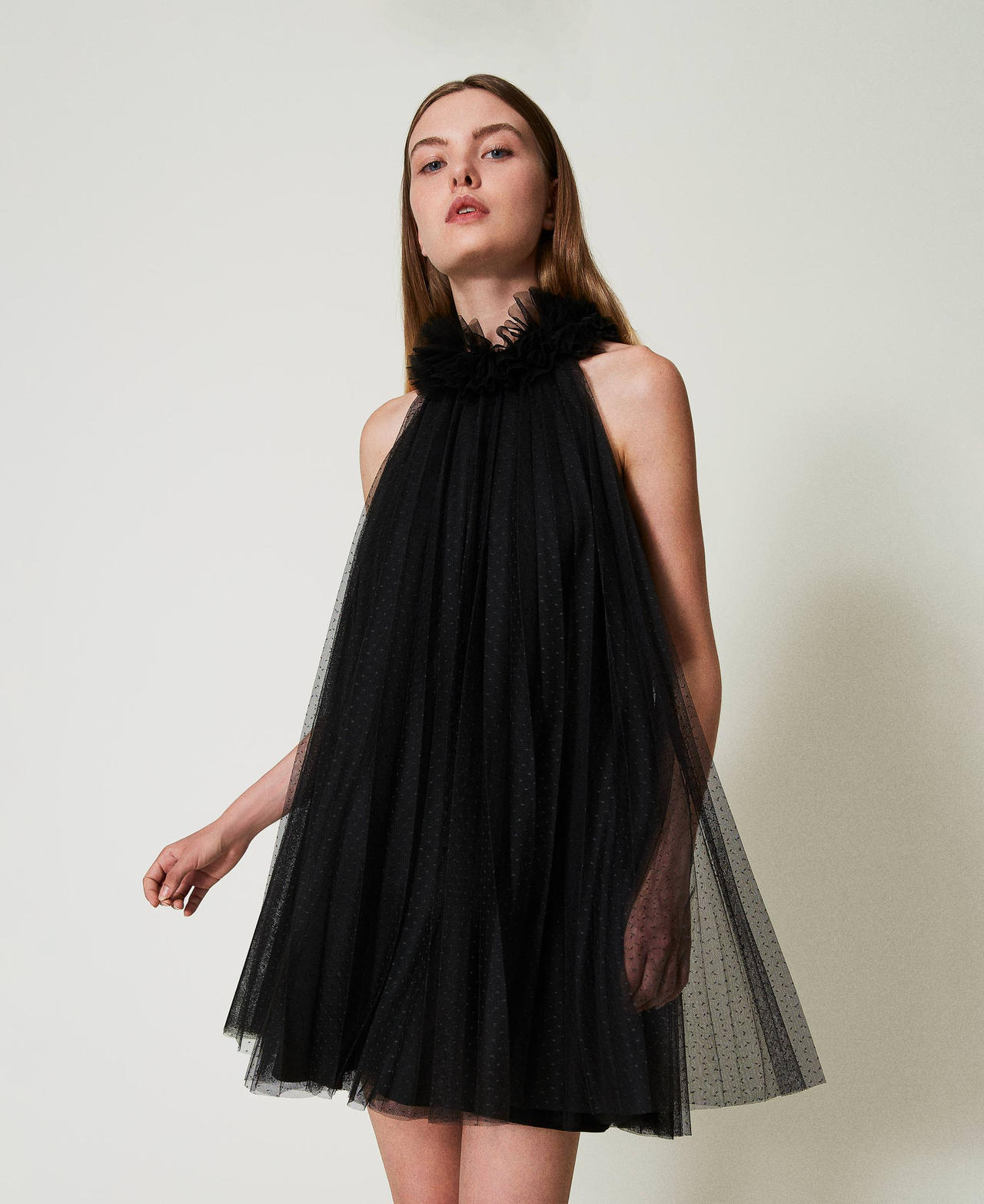 Vestido corto de tul plisado Negro Mujer 242AT2150_00006_02