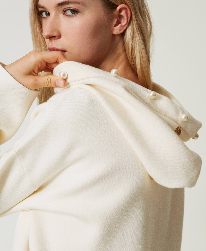 Pull avec capuche et perles Blanc Antique White Femme 242AT3252_00245_01