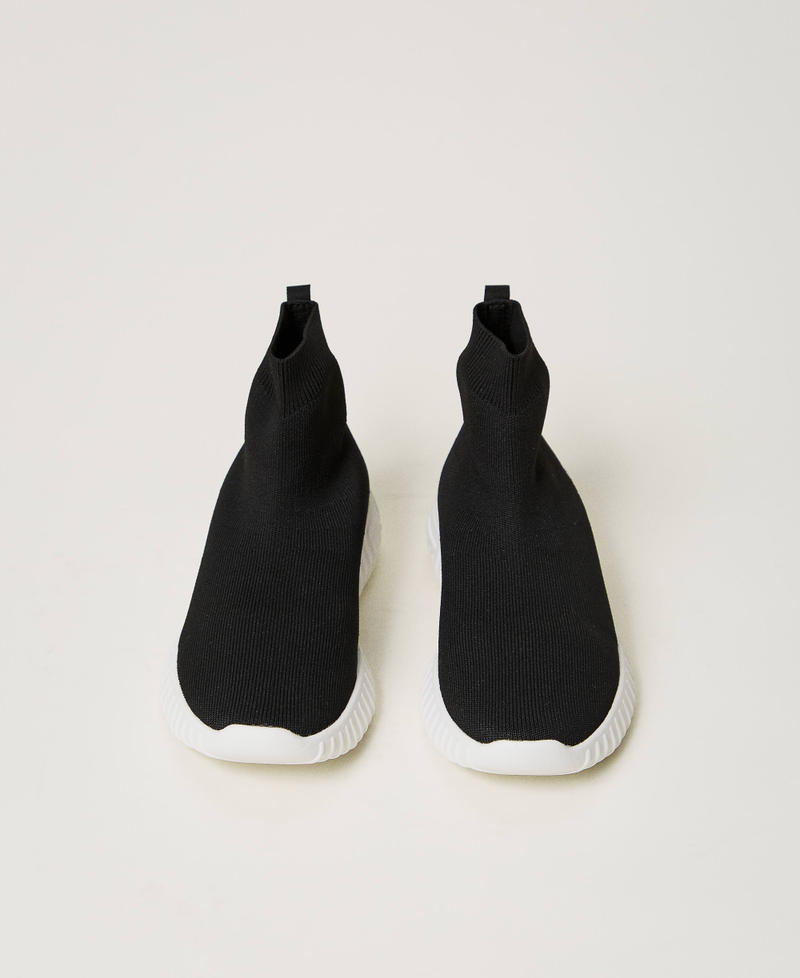 Fessura Sneaker mit Oval T