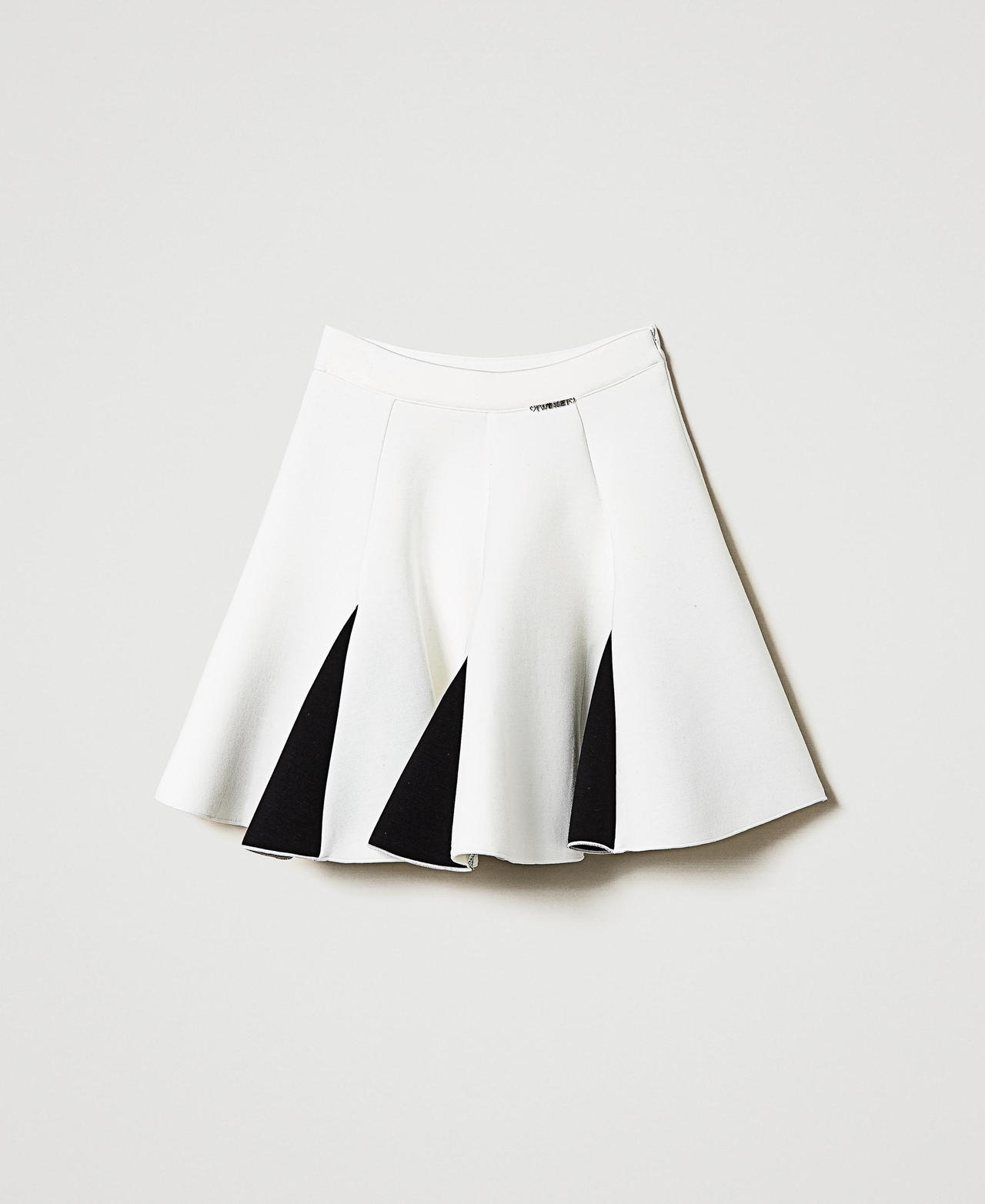 Two-tone scuba fabric skirt Bicolour Off White / Black Girl 242GJ2012_02722_0S