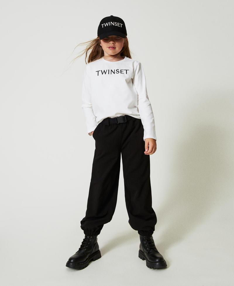 Cropped T-shirt with embroidered logo Bicolour Off White / Black Girl 242GJ2075_02722_0T