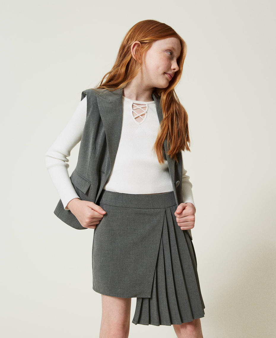 Flannel pleated skirt