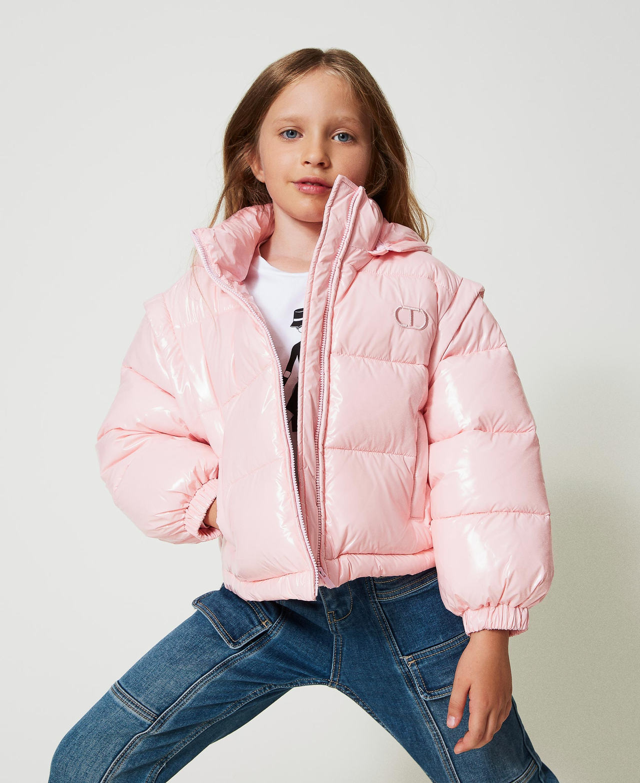 Shiny puffer jacket with embroidered logo Pink Orchid Girl 242GJ2160_11805_02