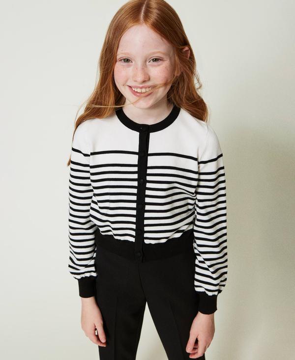 Gestreifter Cardigan mit Jacquardlogo