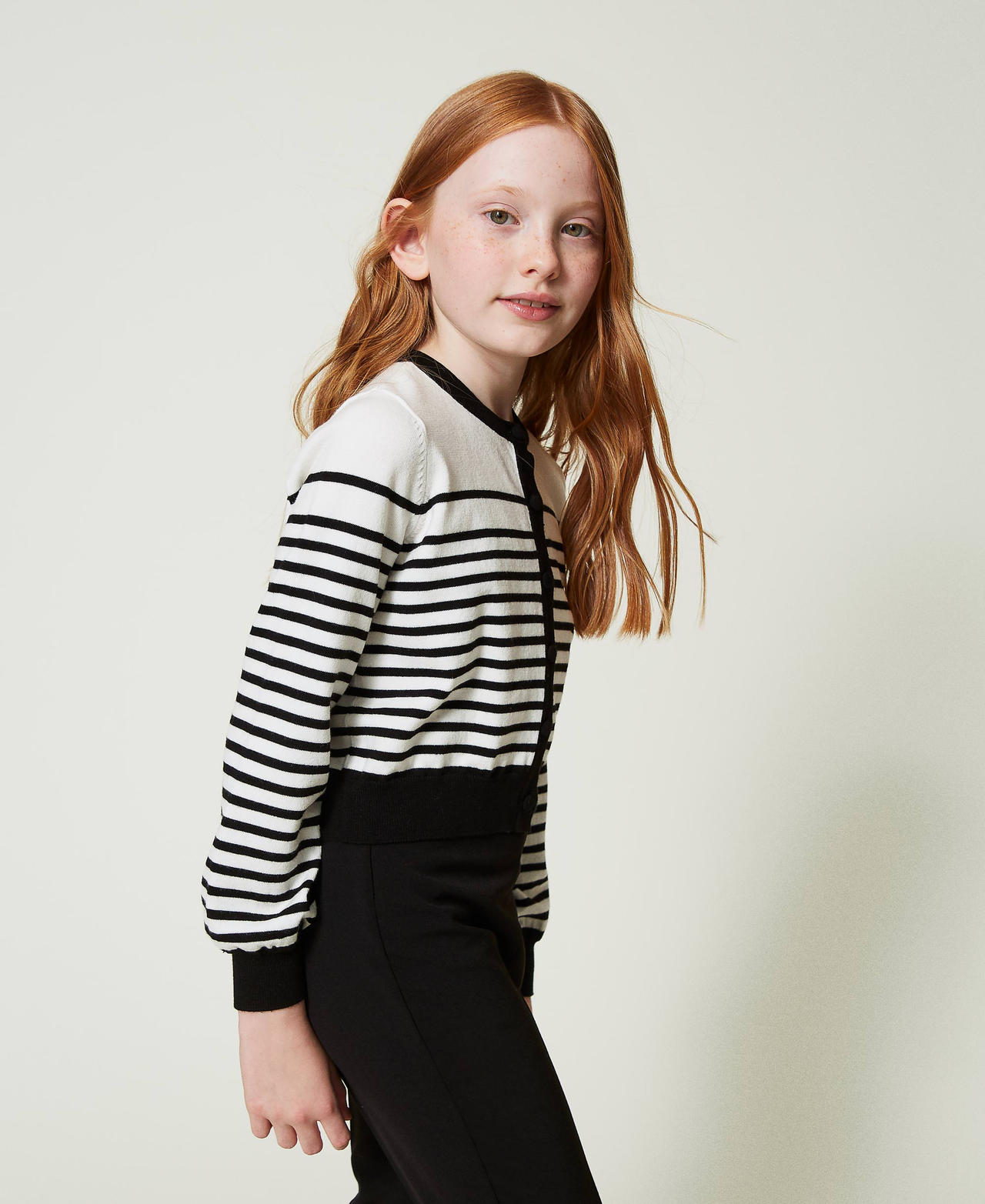 Striped cardigan with jacquard logo Bicolour Off White / Black Girl 242GJ3031_02722_02