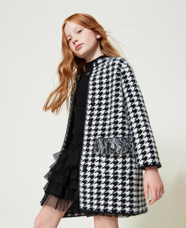 Jacquard knit coat with houndstooth pattern