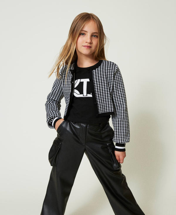 Jacquard knit jacket with houndstooth pattern