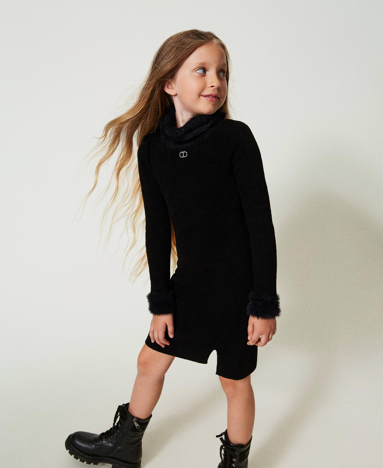 Short knit dress with faux fur Black Girl 242GJ3200_00006_02