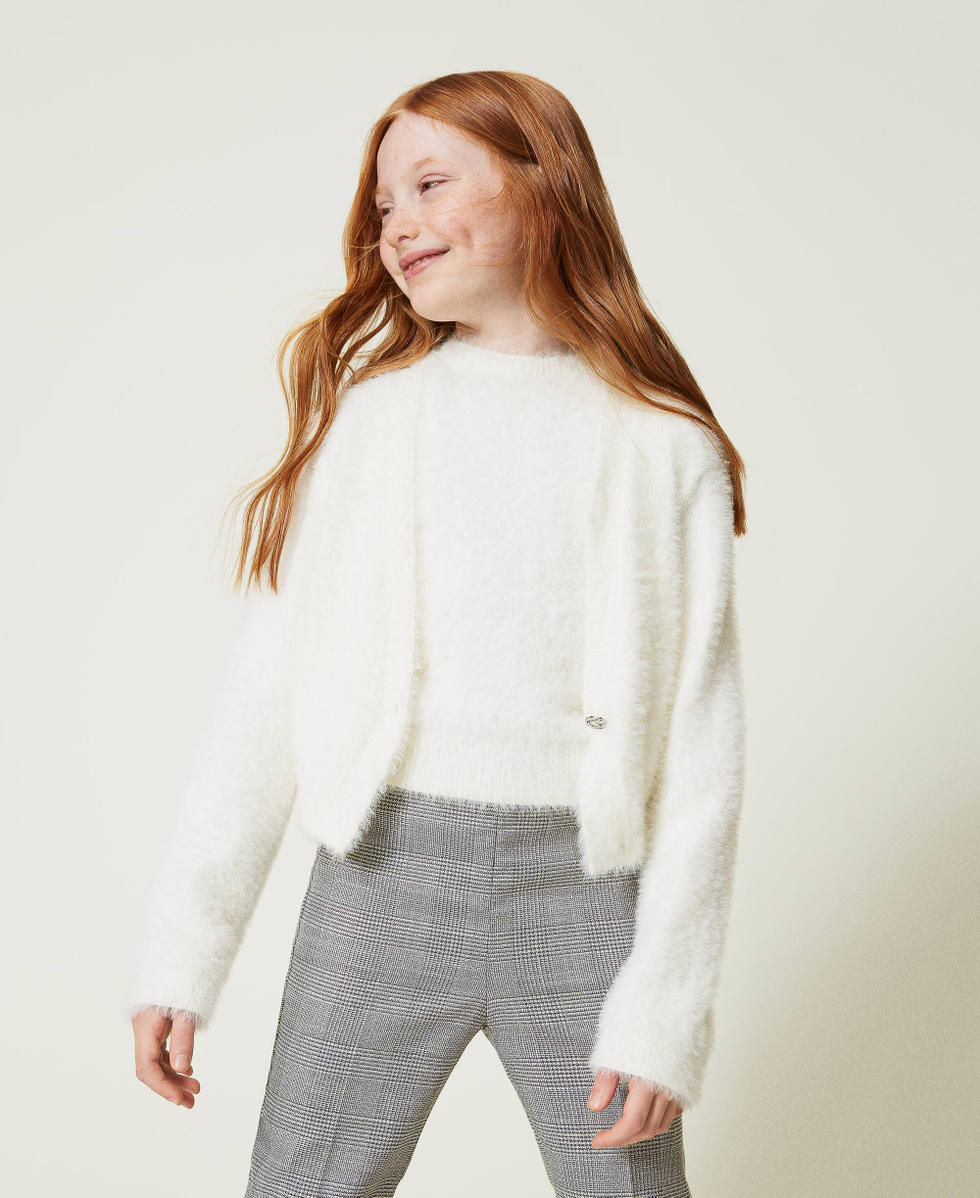 White cardigan girl new arrivals