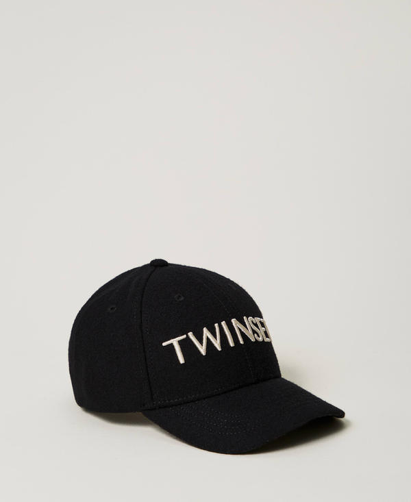 Wool cloth baseball cap with logo