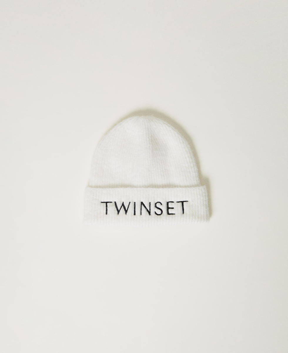 Knitted beanie hat with embroidered logo Off White Girl 242GJ5053_00526_01