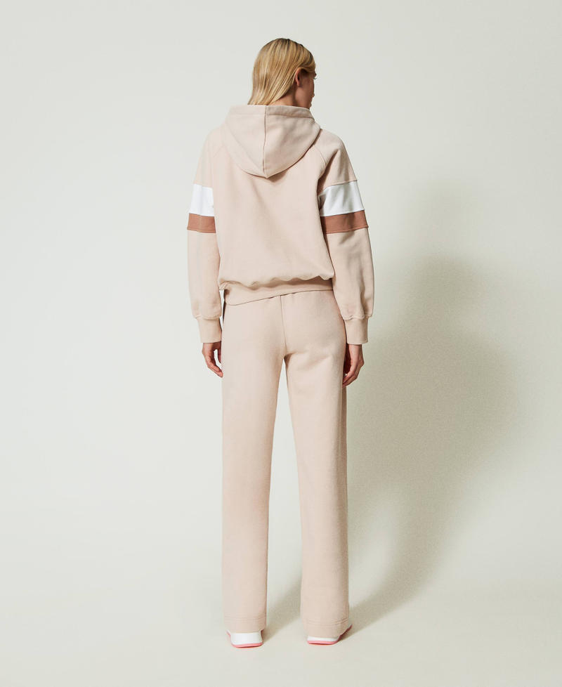 Felpa con cappuccio e pantaloni a palazzo Multicolor Caramel Camel / Les Beiges / Madreperla Donna 242LI2CLL_11806_03