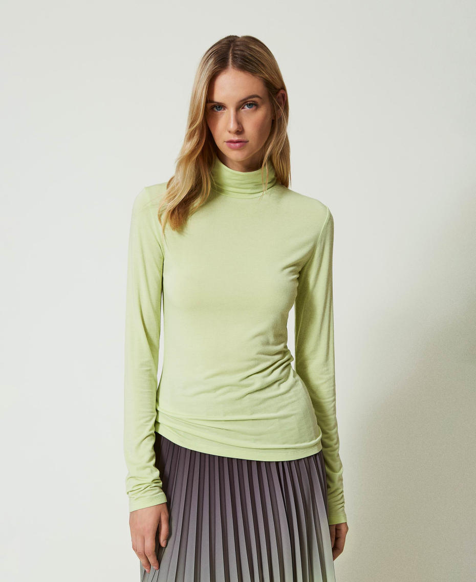 Turtleneck T-shirt with embroidered logo Soft Lime Green Woman 242LI2JCC_11717_01