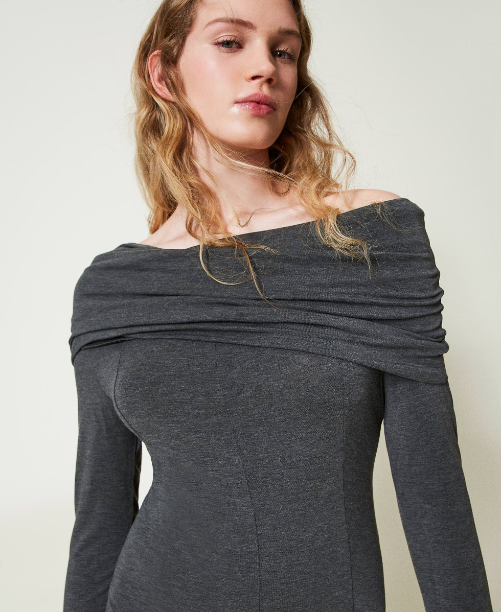Robe midi en jersey avec broderie sigl&eacute;e Gris Anthracite Chin&eacute; Femme 242LI2JEE_11839_04
