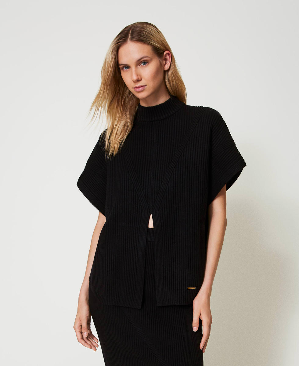 Pull poncho c&ocirc;tel&eacute; Noir Femme 242LI3CEE_00006_01
