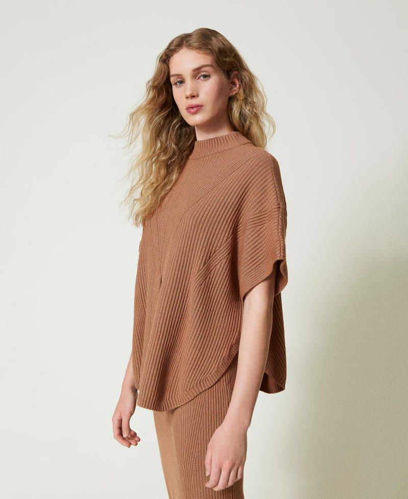Poncho-Pullover mit Rippenmuster Kamel-Karamell Frau 242LI3CEE_11718_02