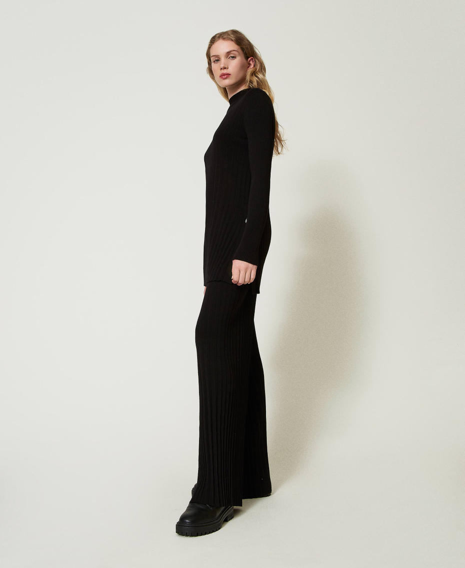Pleated knit trousers Black Woman 242LI3UAA_00006_01