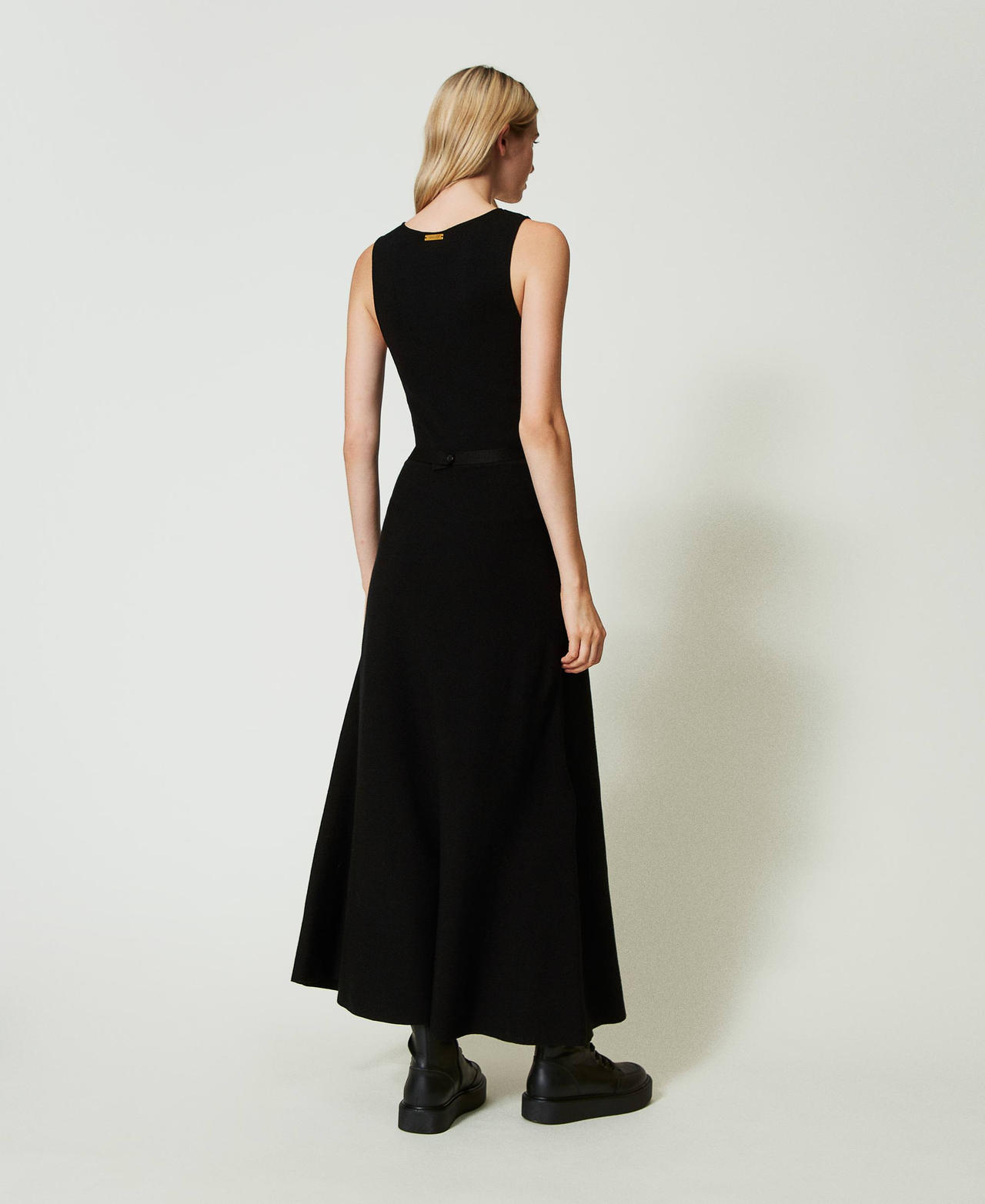 Long knit dress with belt Black Woman 242LI3VAA_00006_03