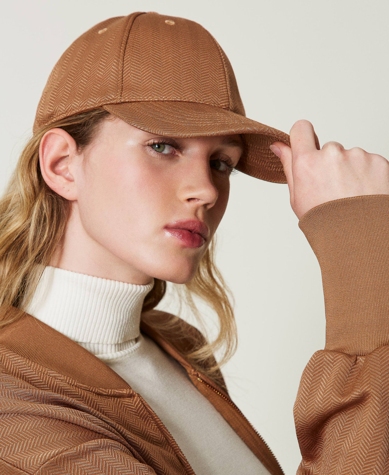 Scuba fabric baseball cap Caramel Camel Woman 242LI4AVV_11718_0S