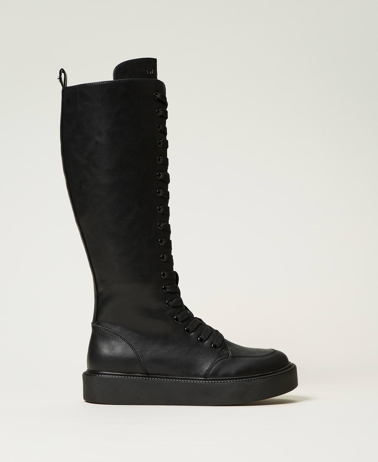Knee high trainers store