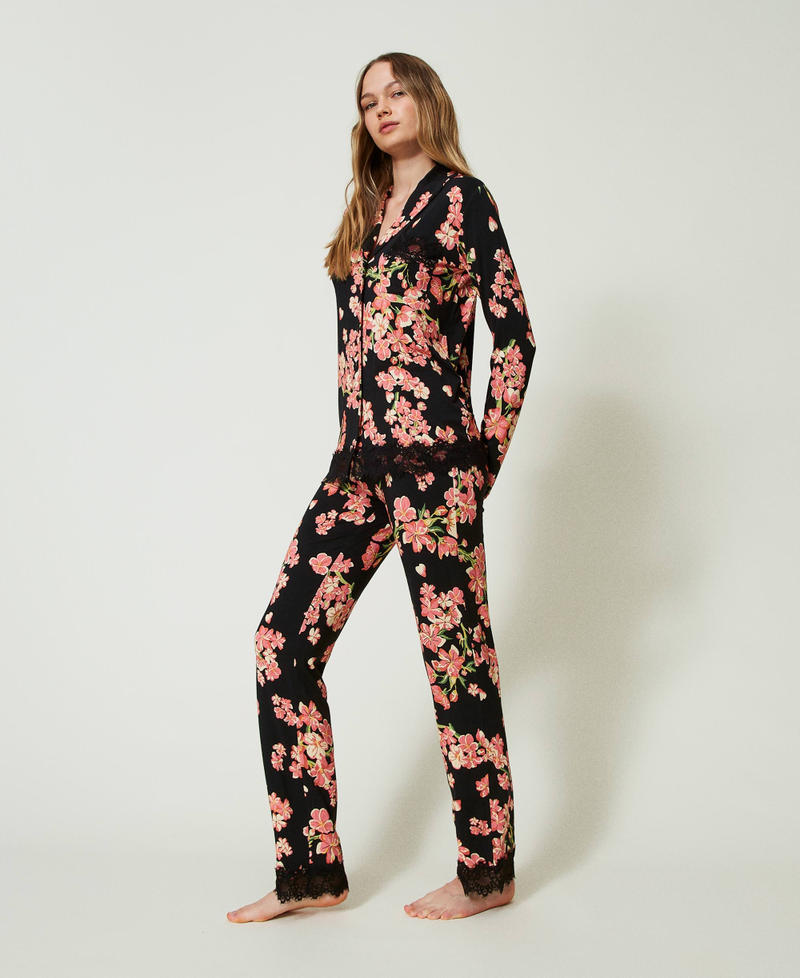 Mannish printed pyjamas with lace Multicolour Blooming Woman 242LL2GBB_11998_03