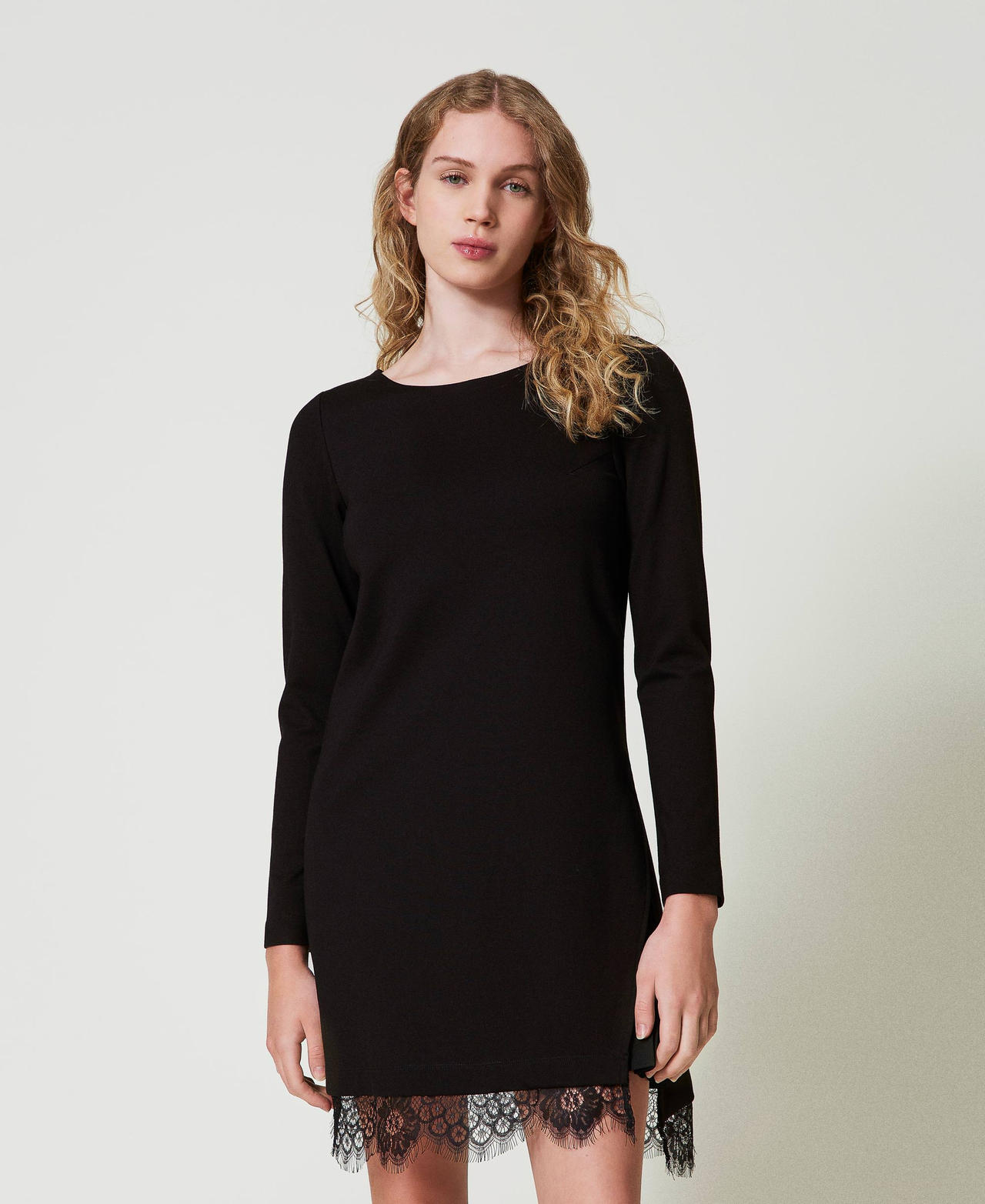 Abito corto con pizzo Nero Donna 242LL2JBB_00006_02