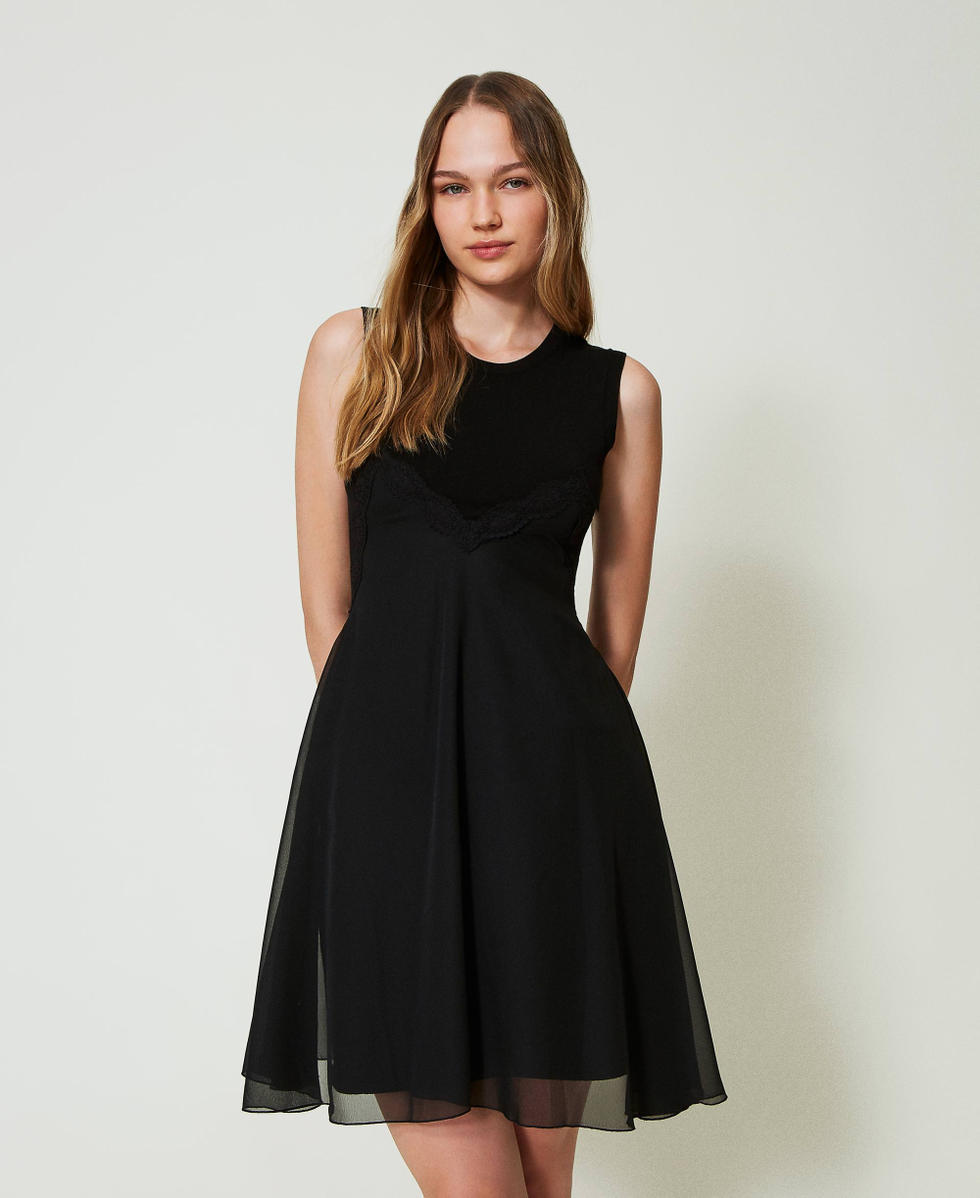 Vestido corto de punto y georgette Negro Mujer 242LL3NAA_00006_02
