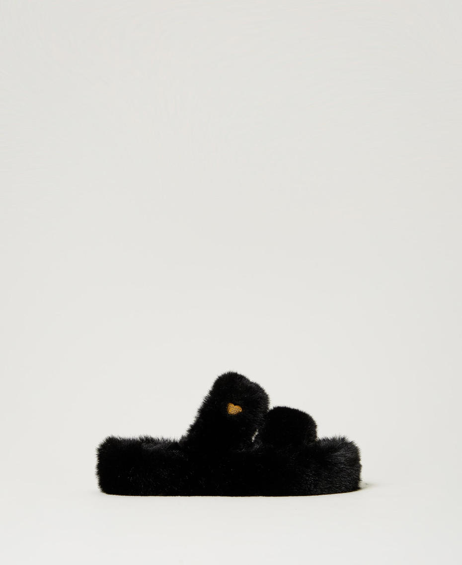 Faux fur slides Black Woman 242LLT012_00006_01