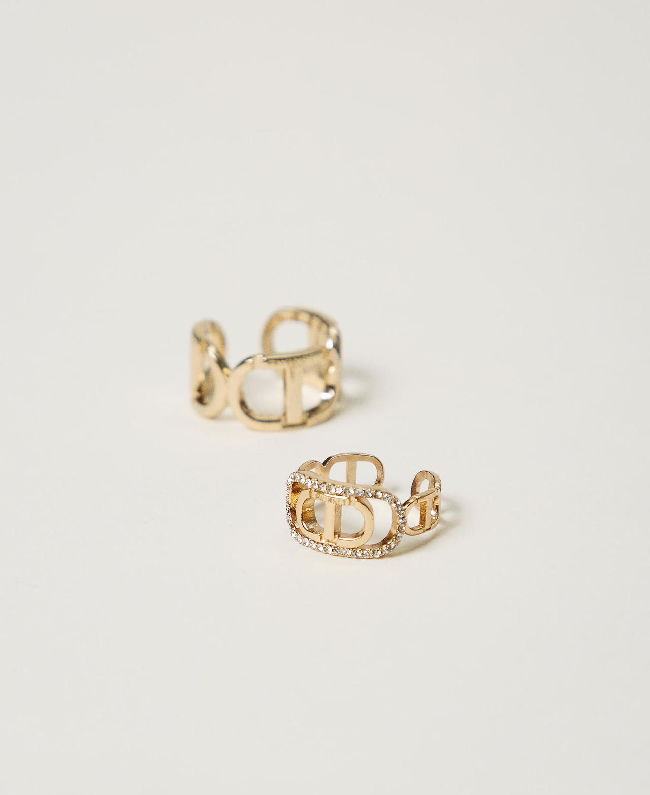 Juego de anillos con Oval T