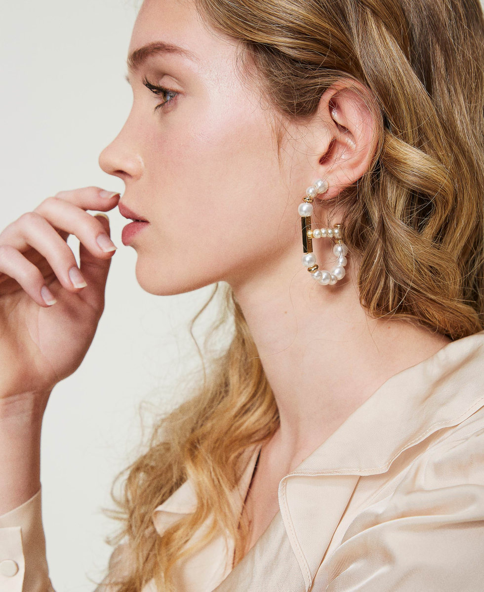 Boucles d&rsquo;oreilles Oval T avec perles