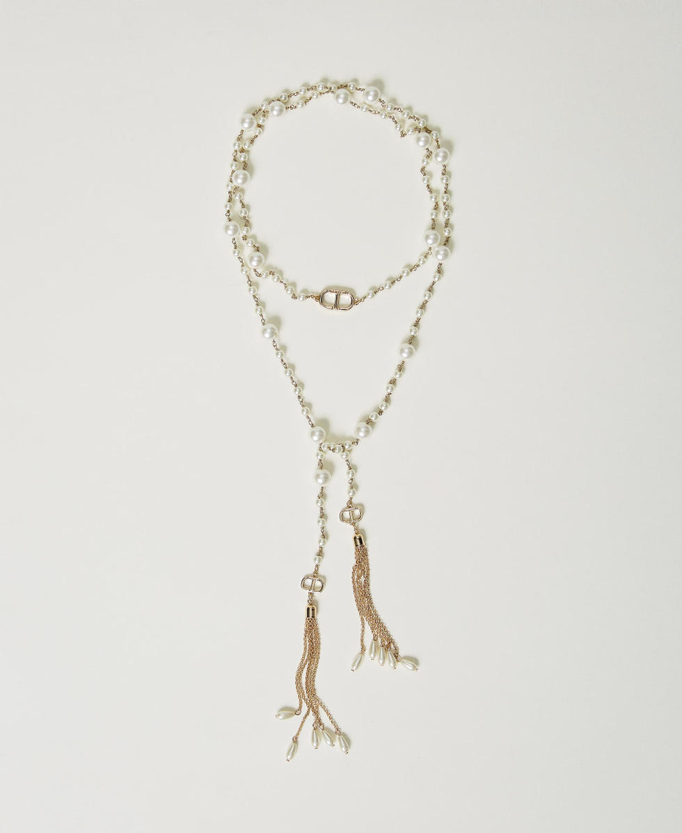 Adjustable necklace with tassels