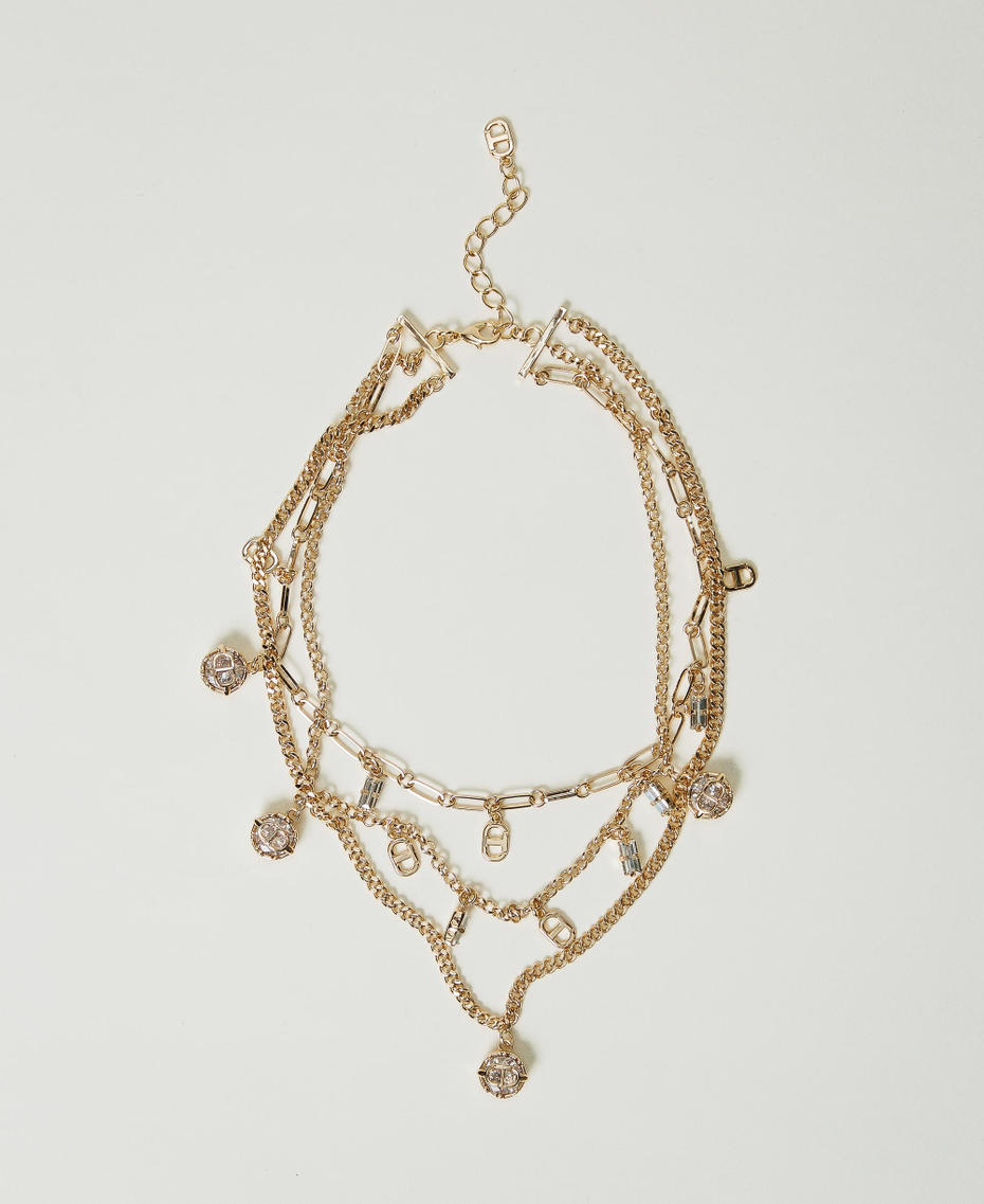 Collana multifilo con pendenti