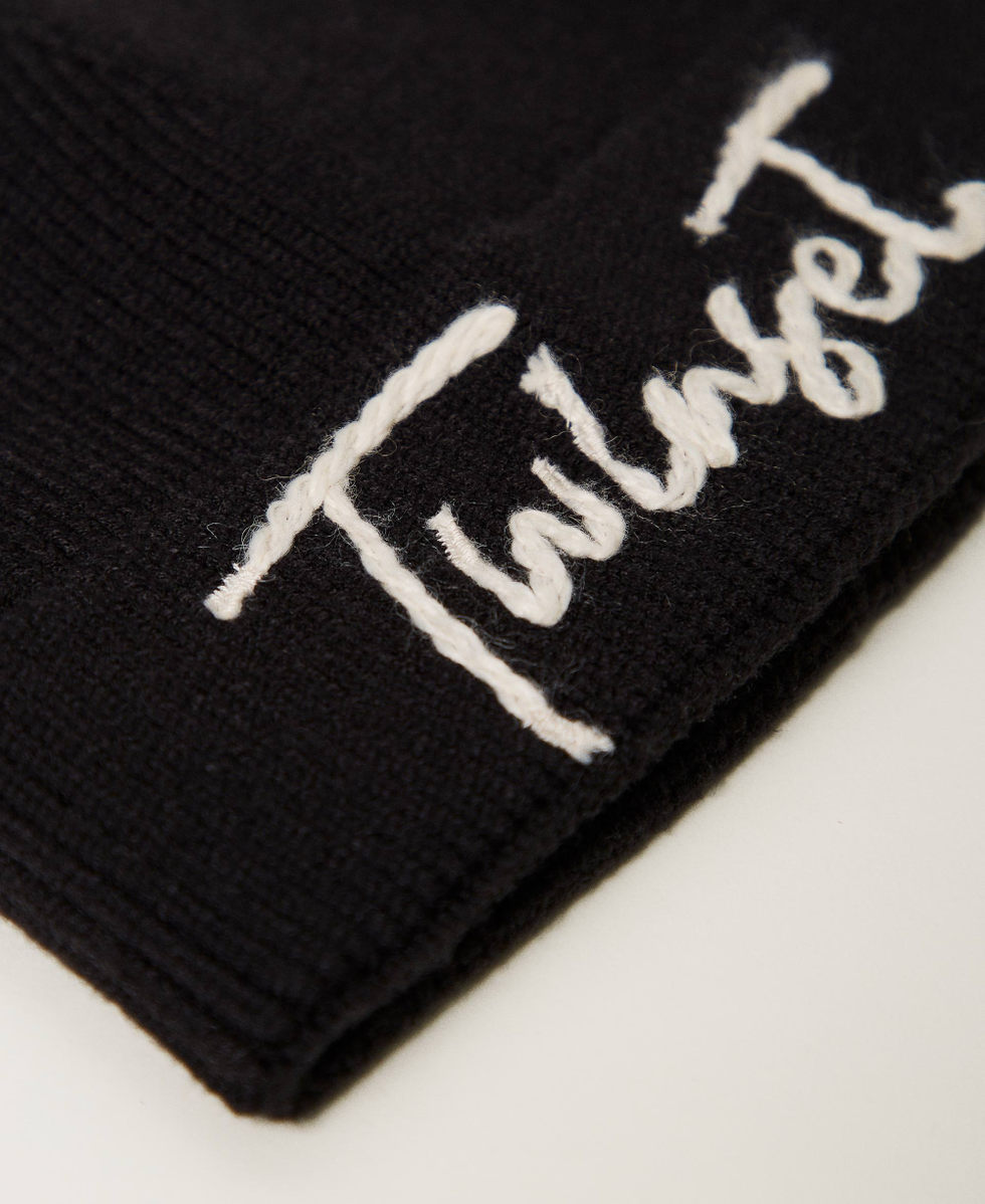 Cuffia in maglia con ricamo logo Nero Donna 242TA4152_00006_02