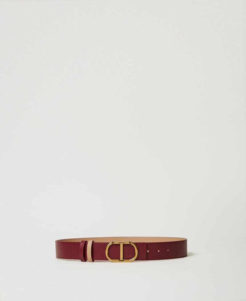 Reversible leather belt with Oval T