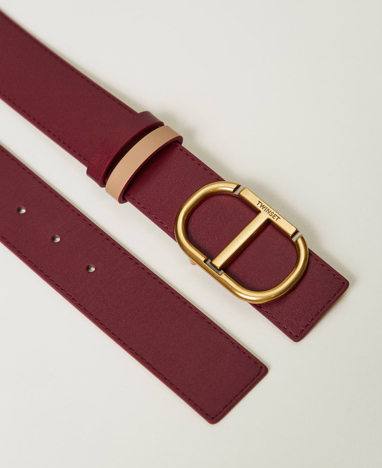 Reversible leather belt with Oval T Two-tone Red Plum / Sandy Brown Woman 242TA4220_11894_02