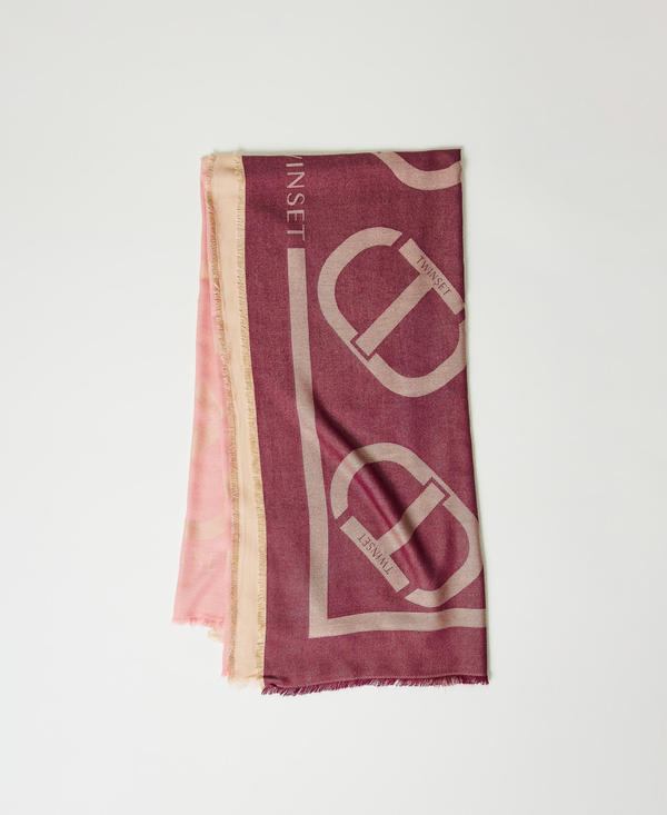 Jacquard kefiah with Oval T