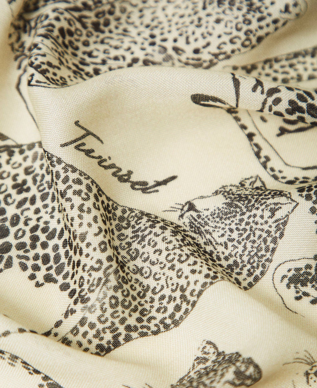 Stole with printed jaguars