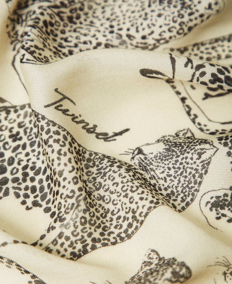 Stole with printed jaguars