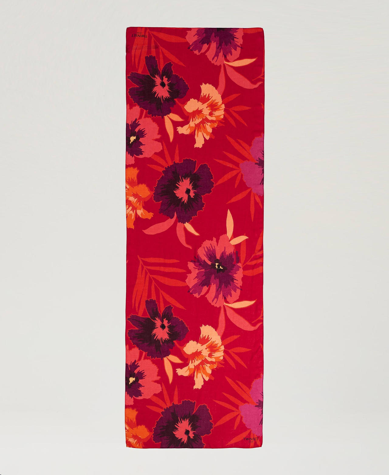 Floral print stole Red / Red Plum Macro Flowers Woman 242TA4750_11916_05