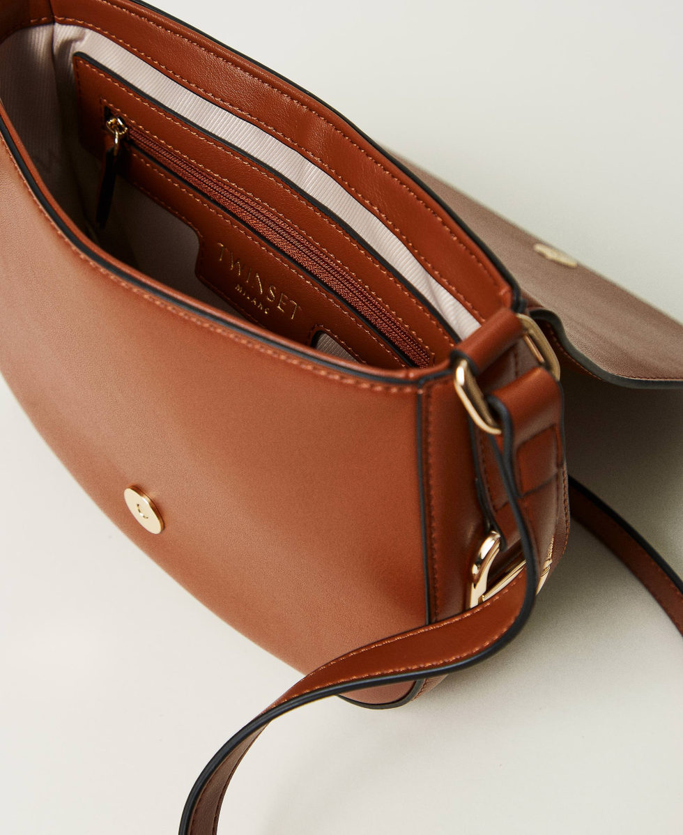 Shoulder bag with Oval T buckle