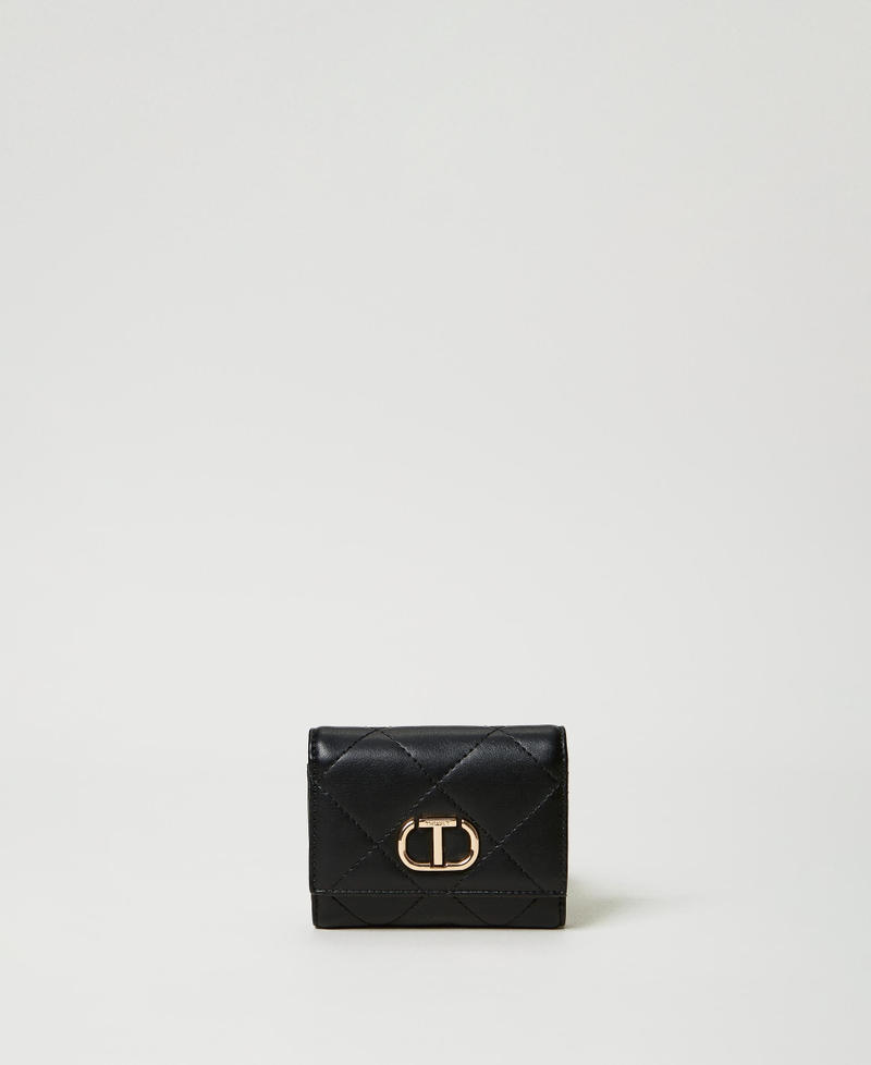 Quilted Oval T wallet